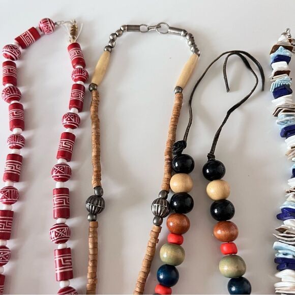 Wood & Shell Bohemian Necklace Lot - Picture 6 of 6